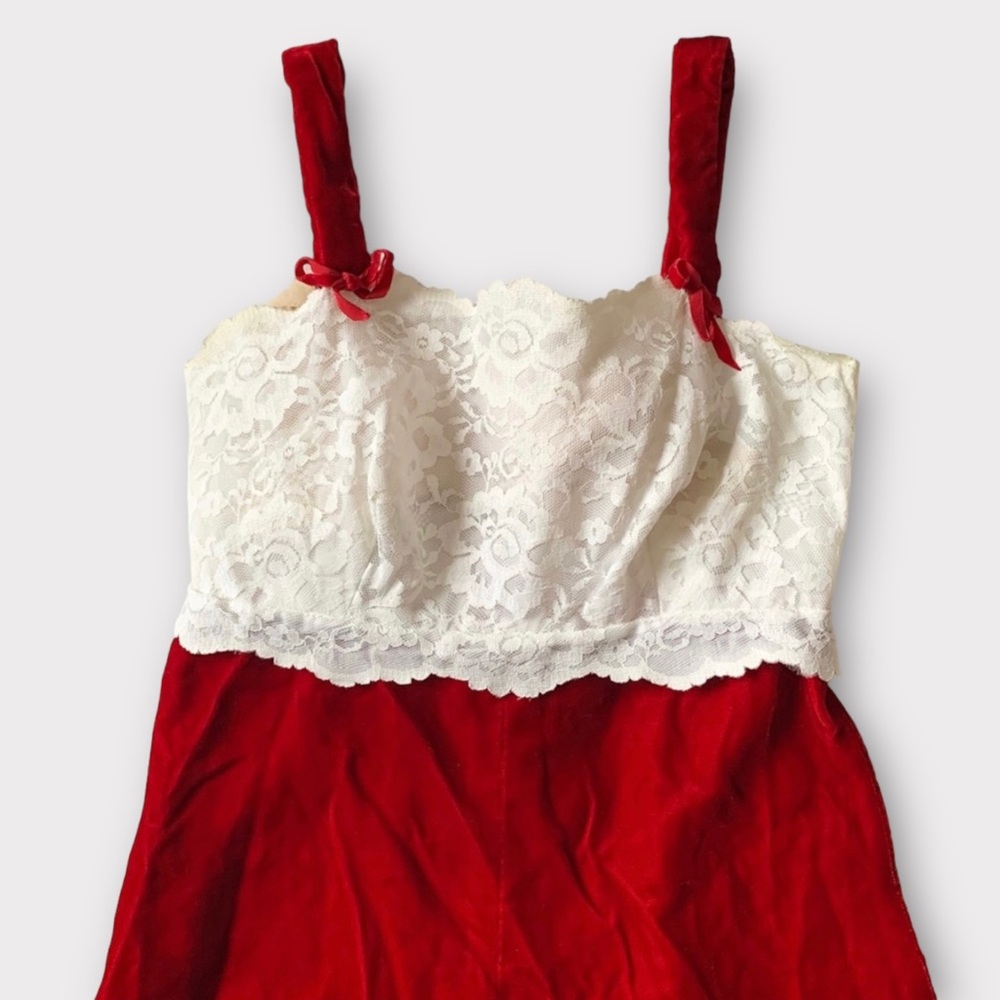 Vintage 70s Red Velvet & White Lace Formal/Party Maxi Dress - Picture 3 of 10